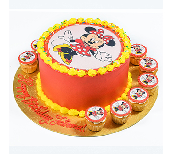 Minnie Mouse Cake & Cupcakes